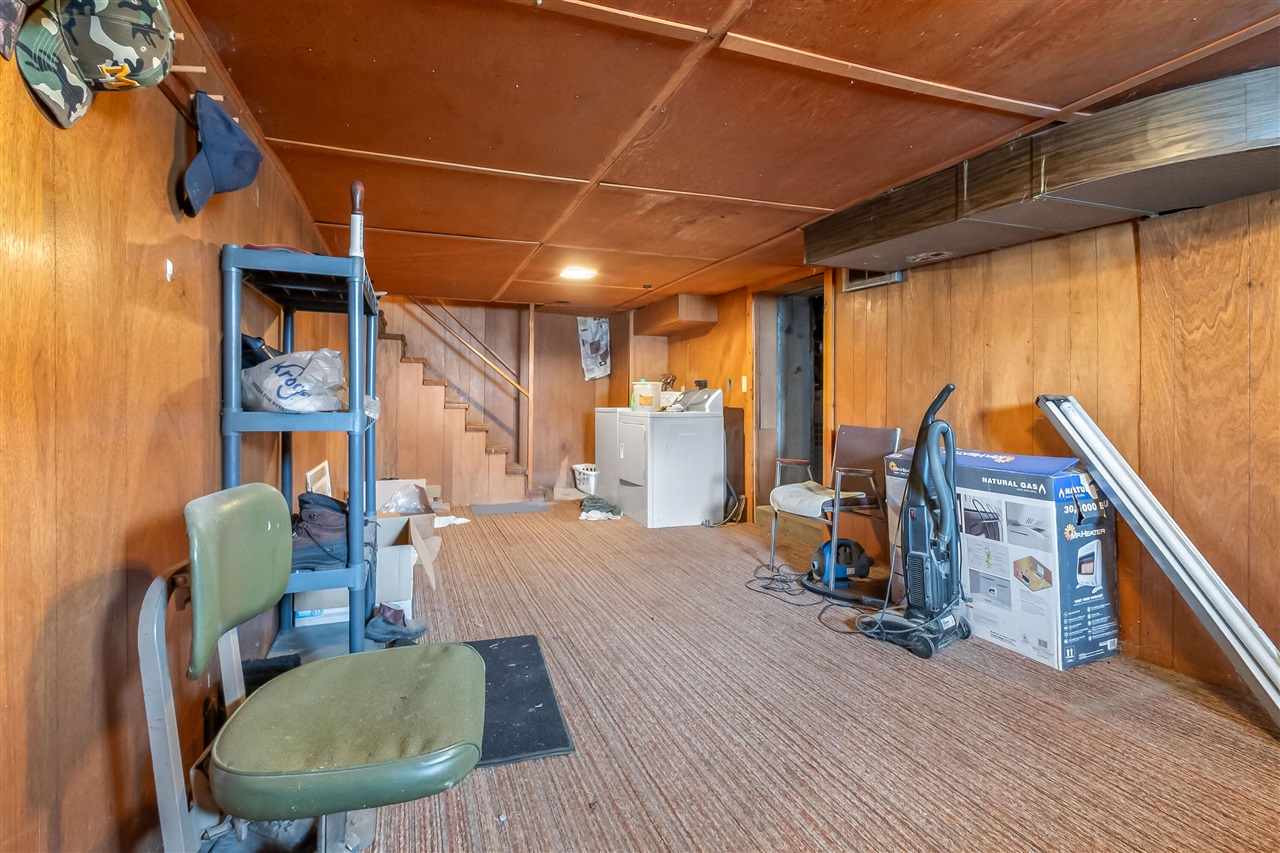 104 Mcclellan Street, Hillsdale, MI, 49242-1025