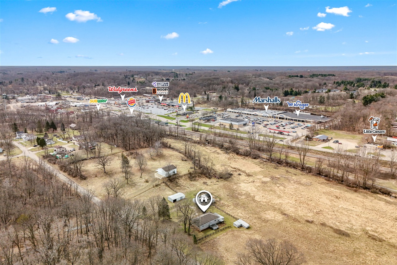 104 Mcclellan Street, Hillsdale, MI, 49242-1025