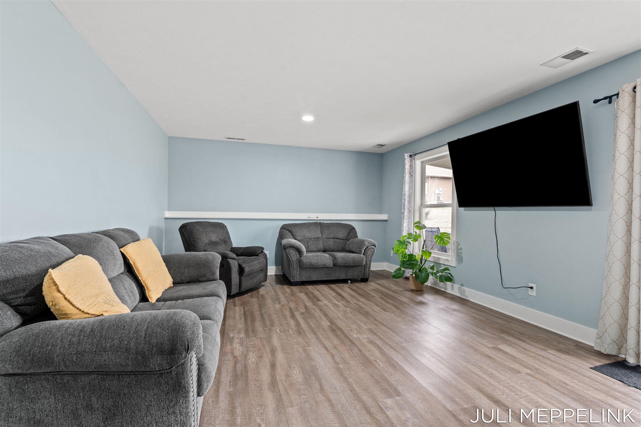 8700 142nd Avenue, West Olive, MI, 49460