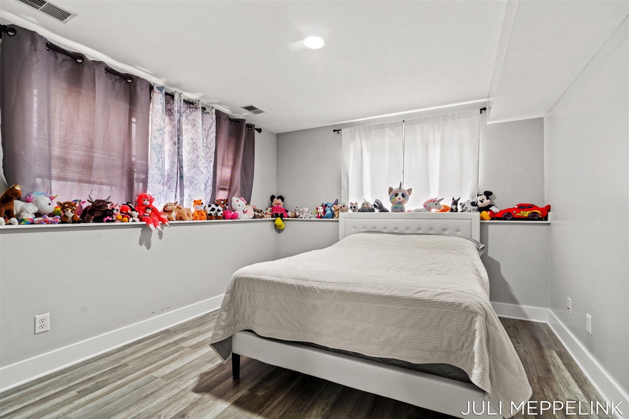 8700 142nd Avenue, West Olive, MI, 49460