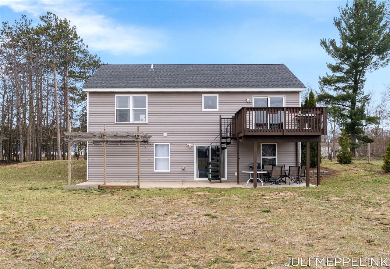 8700 142nd Avenue, West Olive, MI, 49460