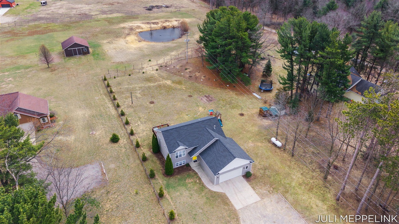 8700 142nd Avenue, West Olive, MI, 49460