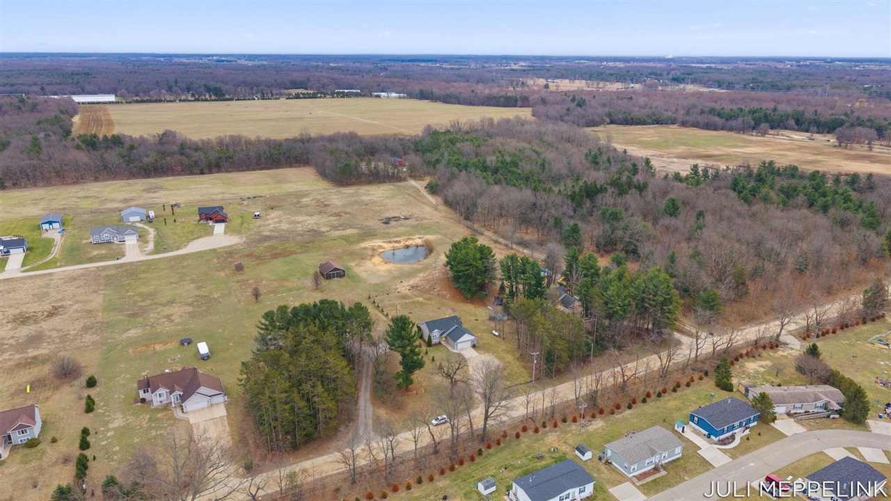 8700 142nd Avenue, West Olive, MI, 49460