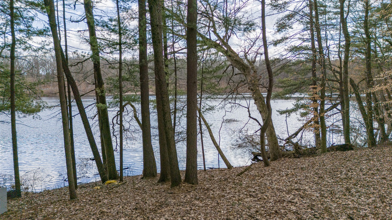 7129 Lakeridge Place, Kalamazoo, MI, 49009-9758