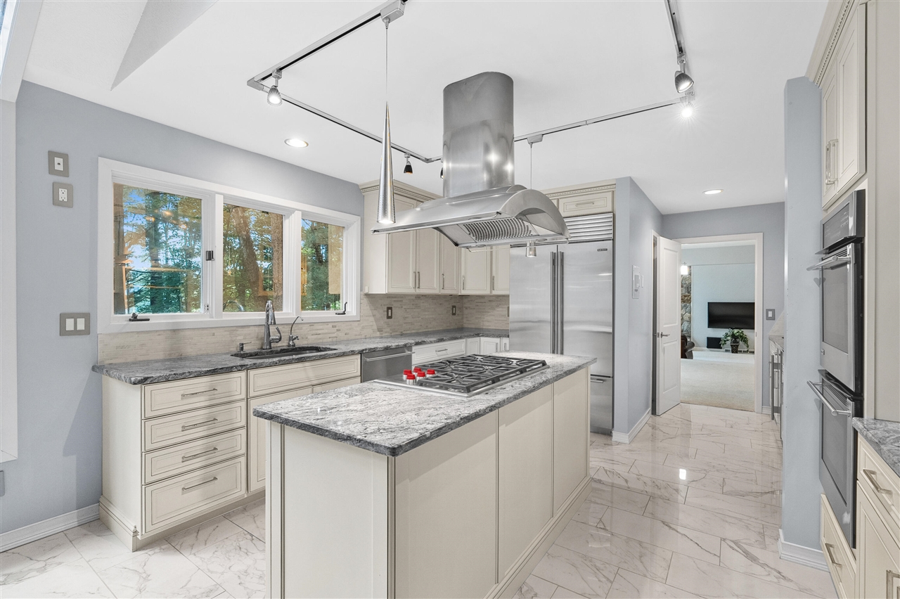 7129 Lakeridge Place, Kalamazoo, MI, 49009-9758