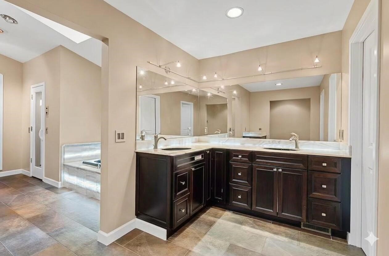 7129 Lakeridge Place, Kalamazoo, MI, 49009-9758