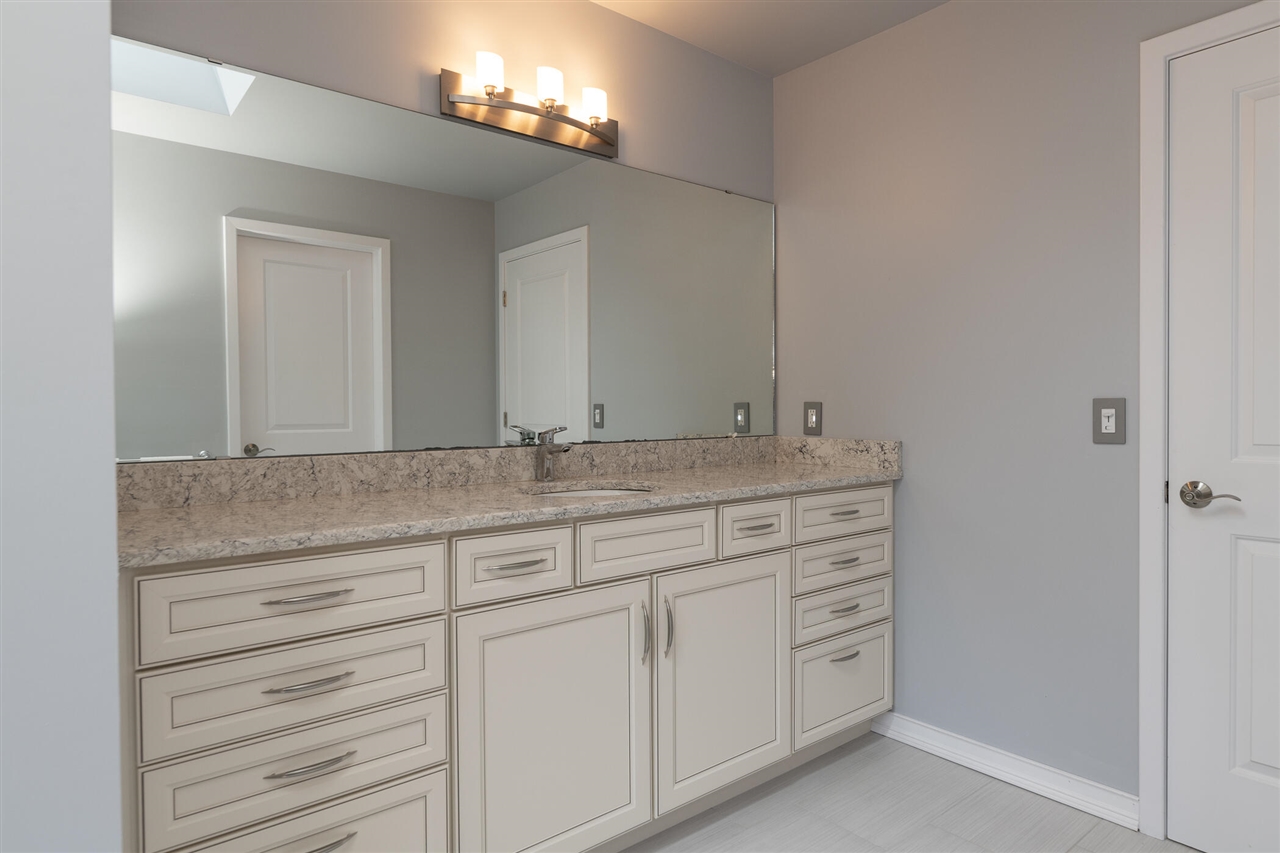 7129 Lakeridge Place, Kalamazoo, MI, 49009-9758