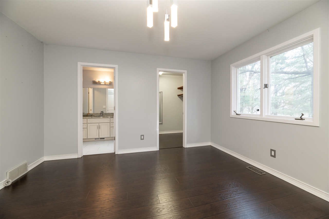 7129 Lakeridge Place, Kalamazoo, MI, 49009-9758