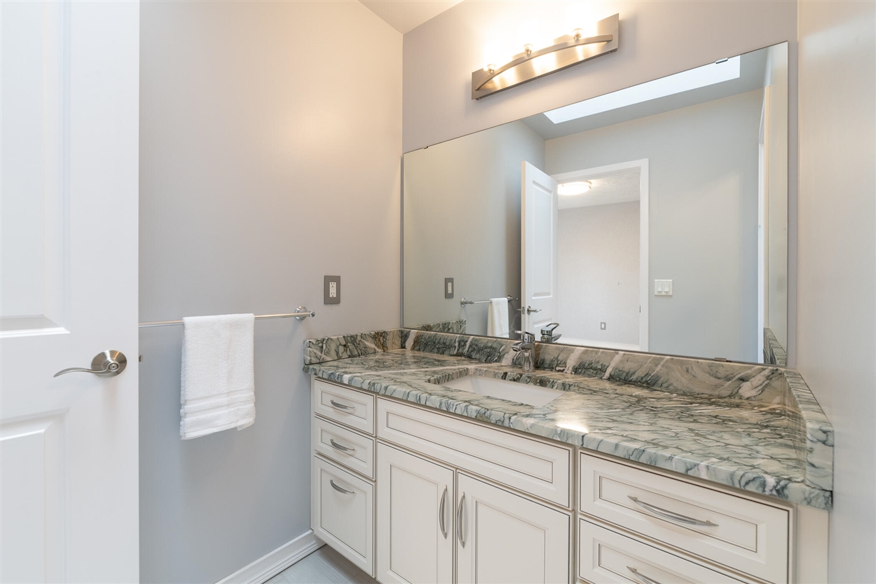 7129 Lakeridge Place, Kalamazoo, MI, 49009-9758