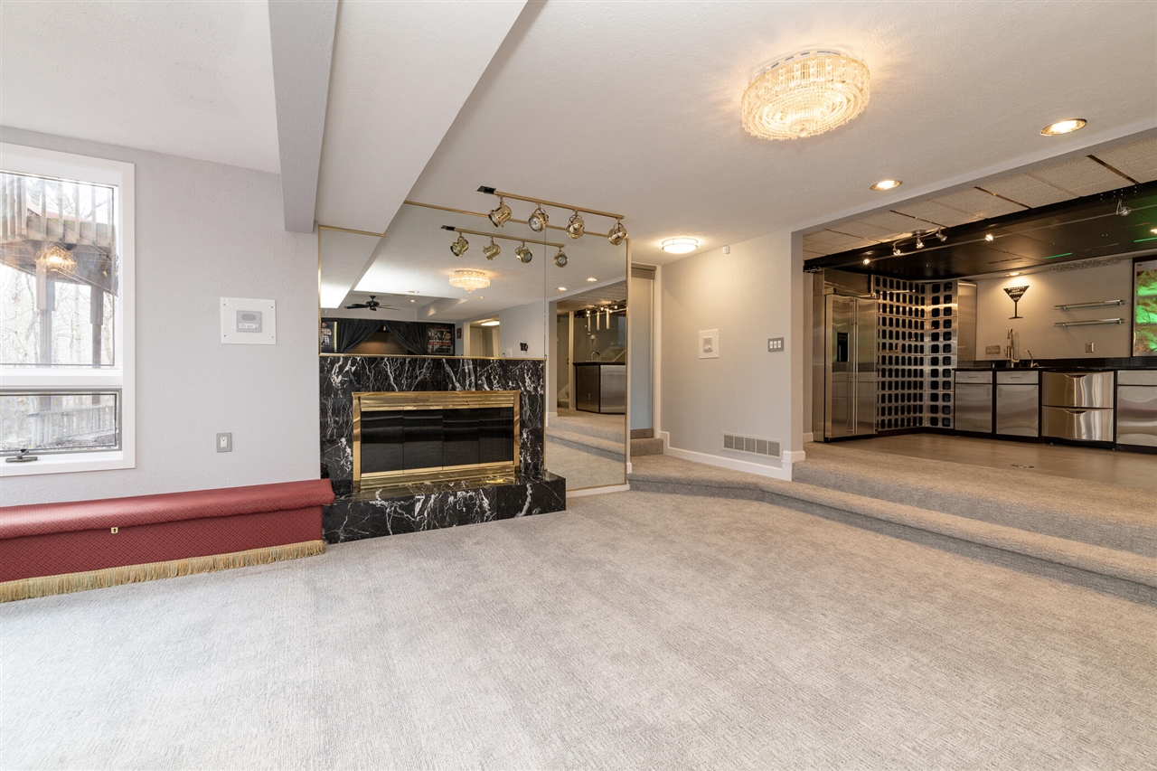 7129 Lakeridge Place, Kalamazoo, MI, 49009-9758