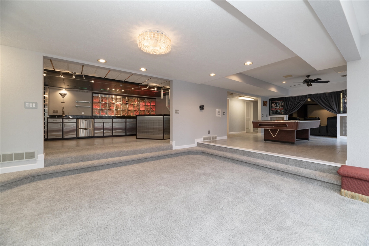 7129 Lakeridge Place, Kalamazoo, MI, 49009-9758