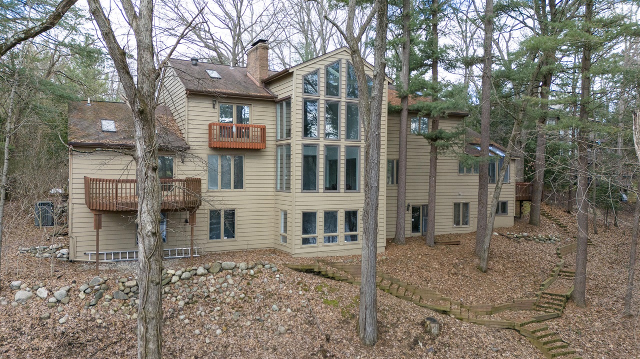 7129 Lakeridge Place, Kalamazoo, MI, 49009-9758