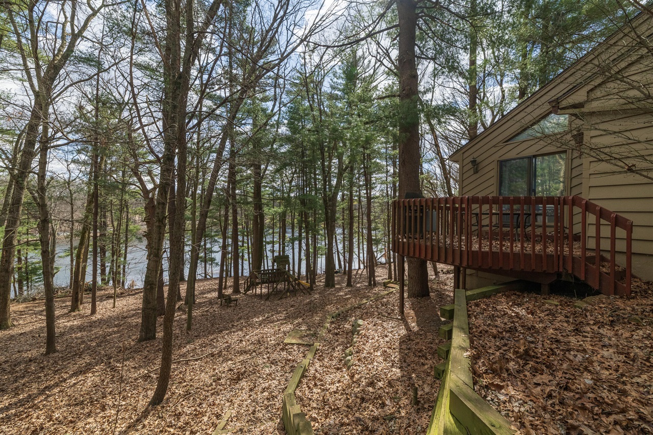 7129 Lakeridge Place, Kalamazoo, MI, 49009-9758