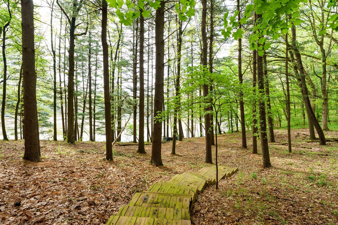 7129 Lakeridge Place, Kalamazoo, MI, 49009-9758