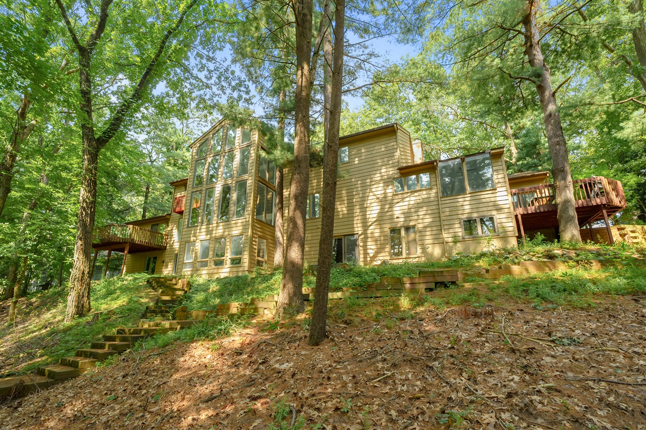 7129 Lakeridge Place, Kalamazoo, MI, 49009-9758