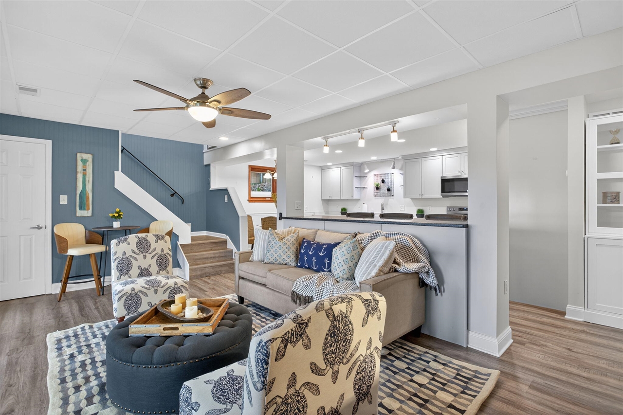 160 Eastshore Drive, Jerome, MI, 49249-9407