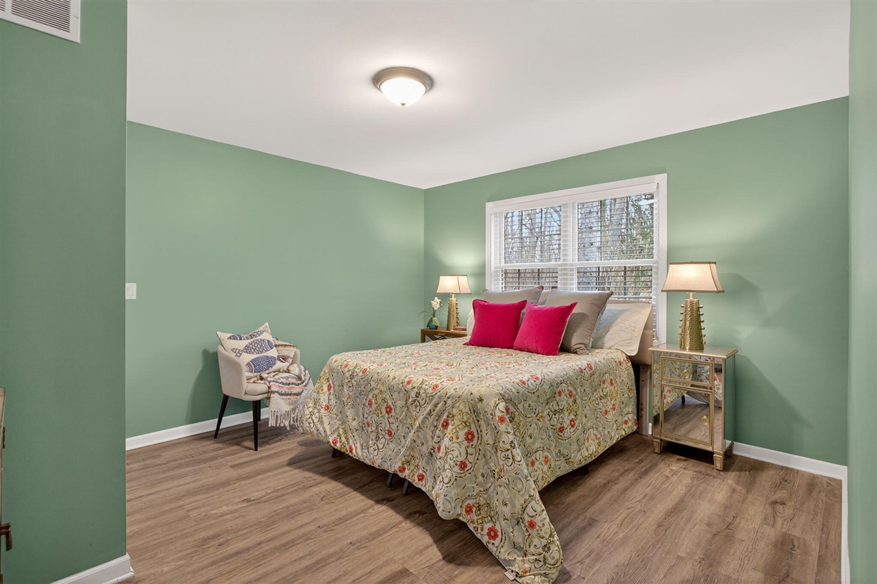 160 Eastshore Drive, Jerome, MI, 49249-9407