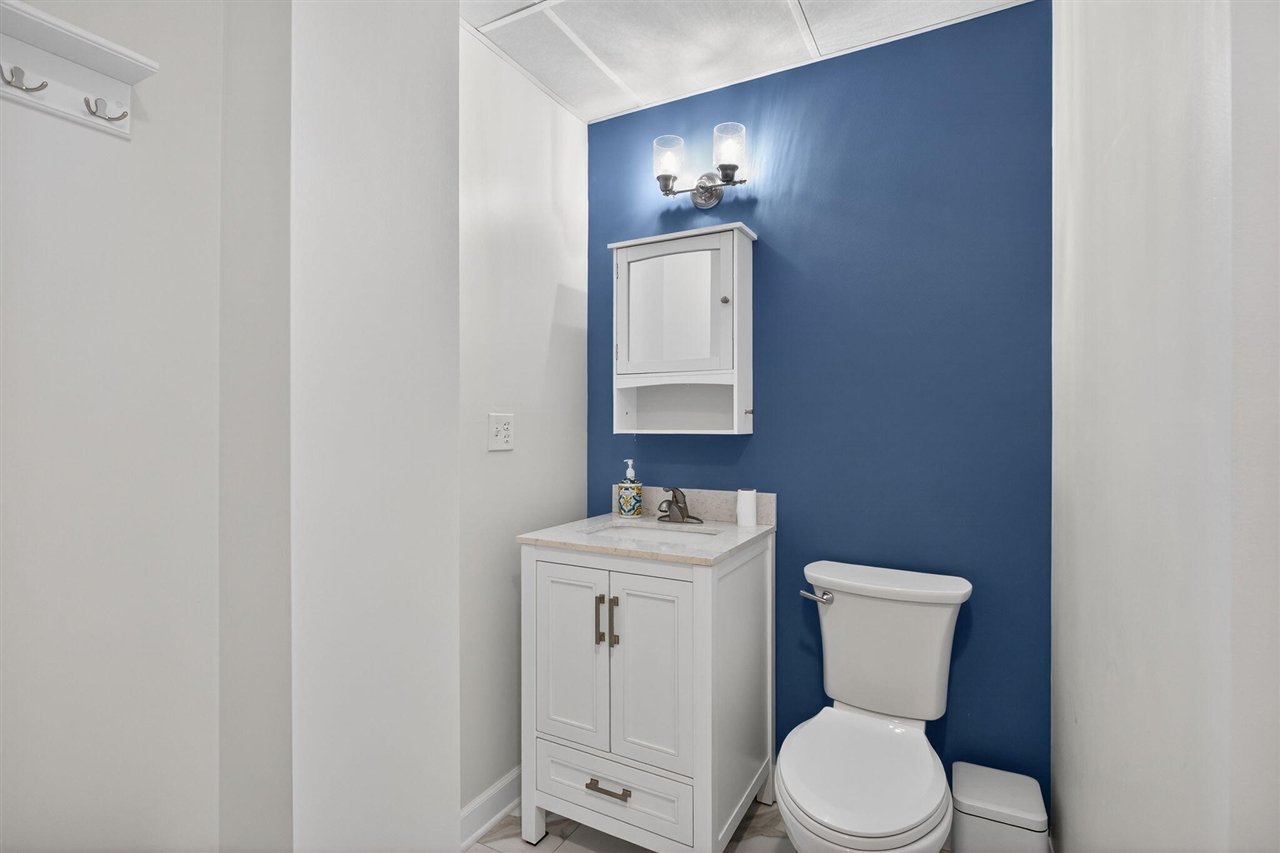 160 Eastshore Drive, Jerome, MI, 49249-9407