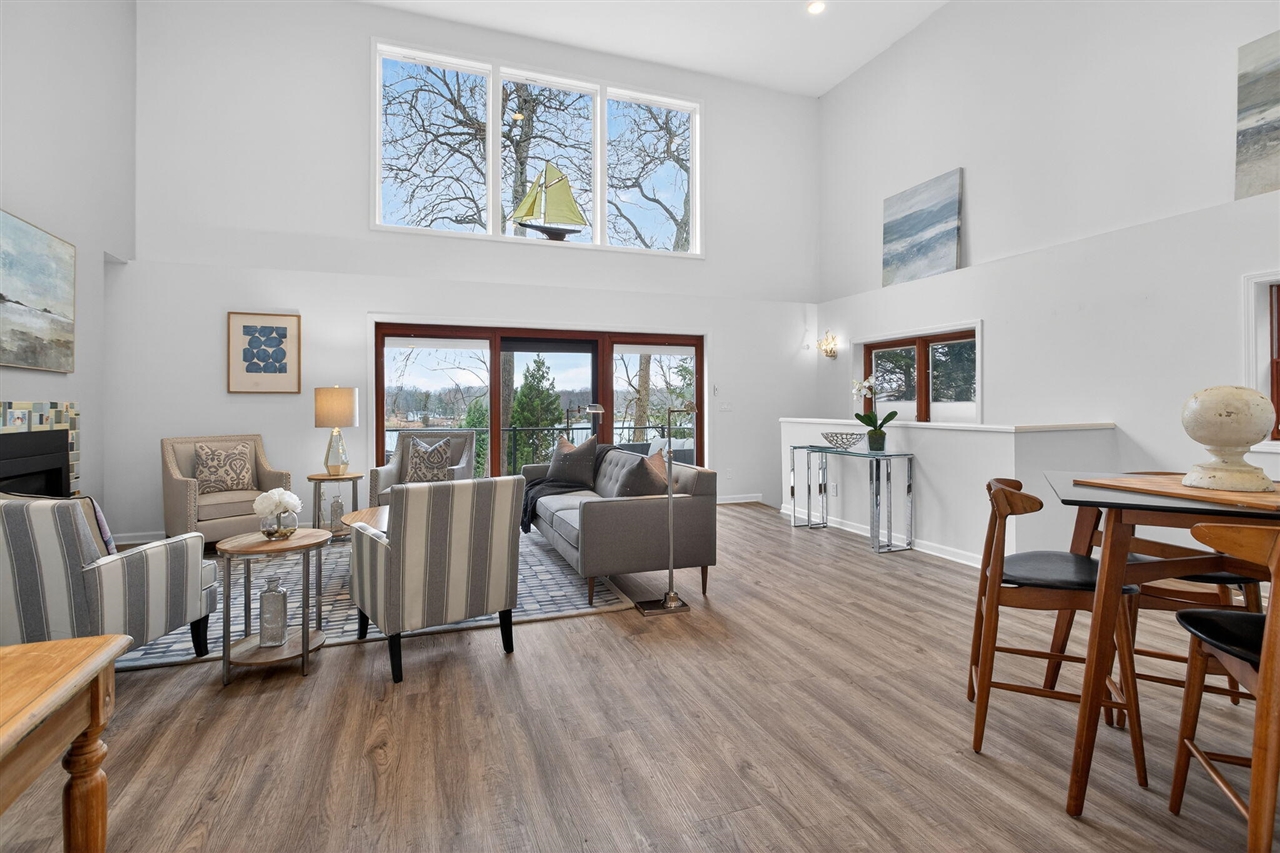 160 Eastshore Drive, Jerome, MI, 49249-9407