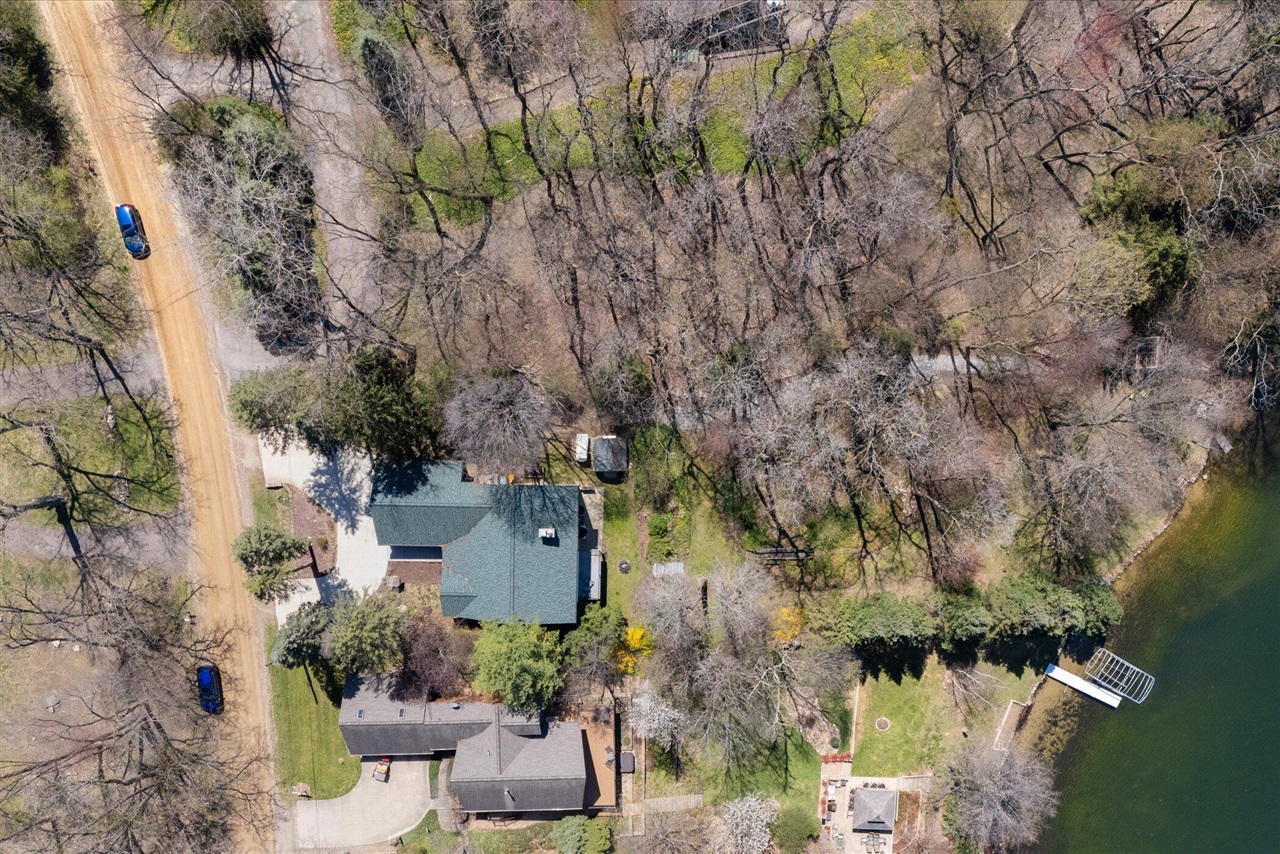 160 Eastshore Drive, Jerome, MI, 49249-9407