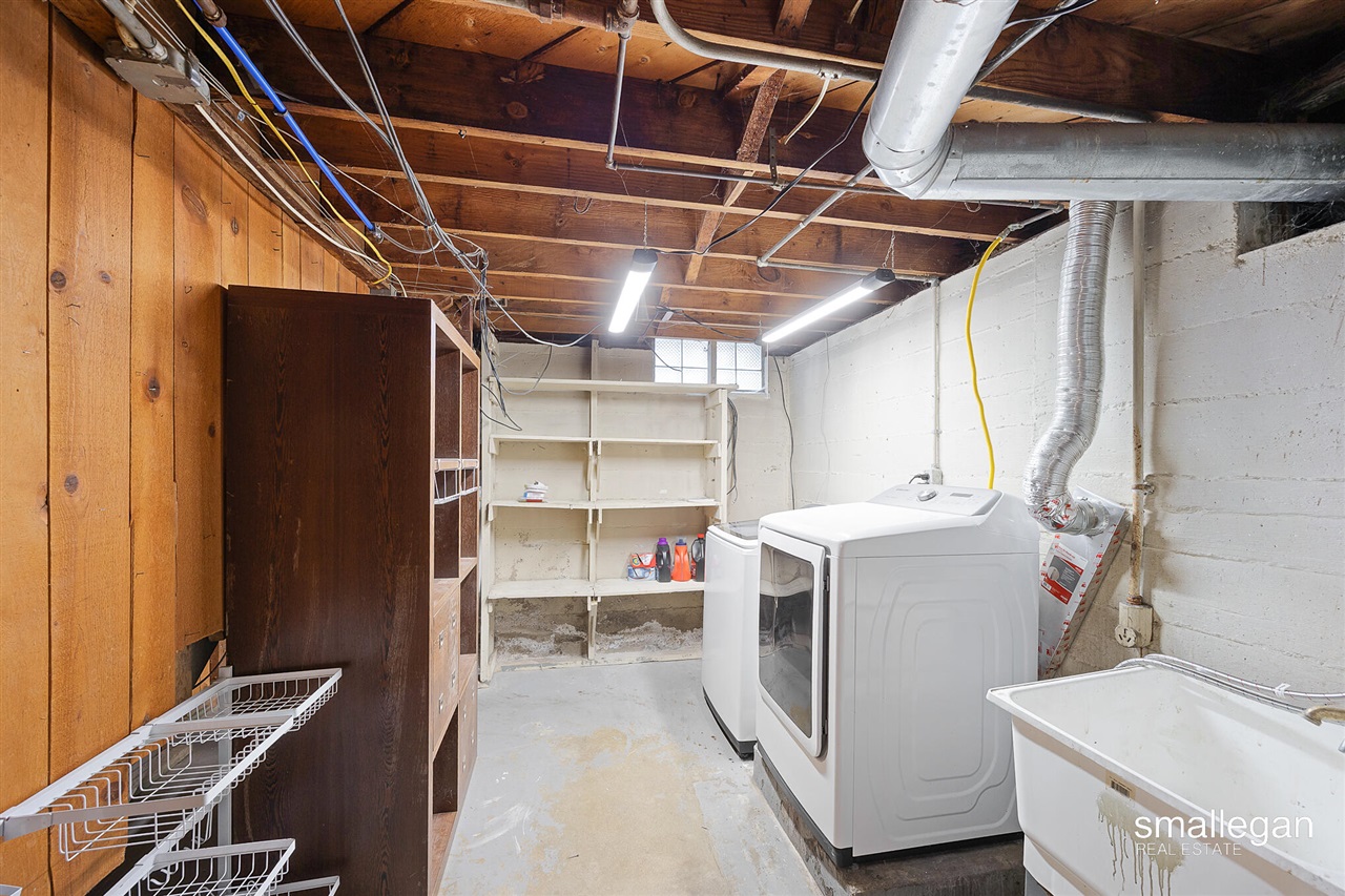 1011 Johnston Street, Grand Rapids, MI, 49507