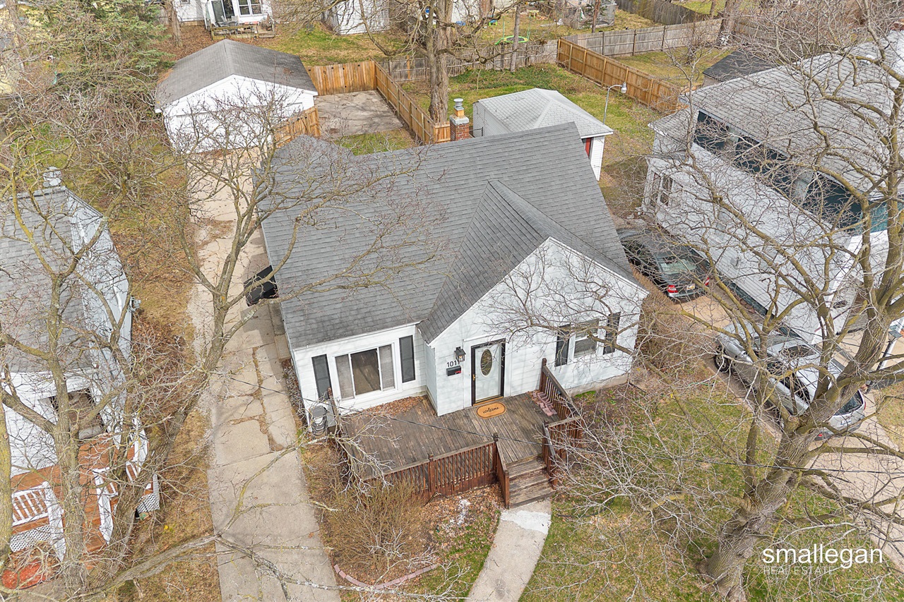 1011 Johnston Street, Grand Rapids, MI, 49507