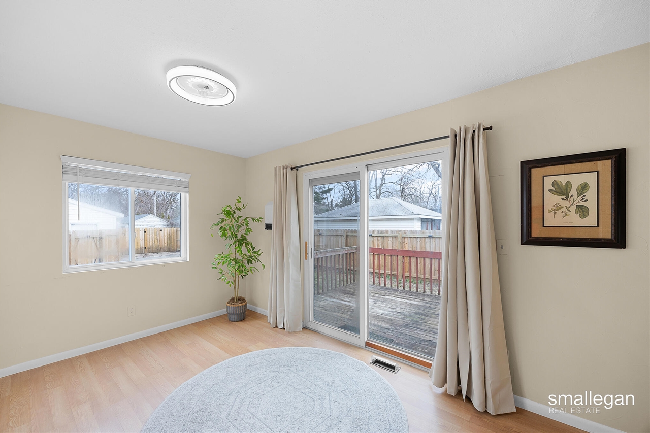 1011 Johnston Street, Grand Rapids, MI, 49507