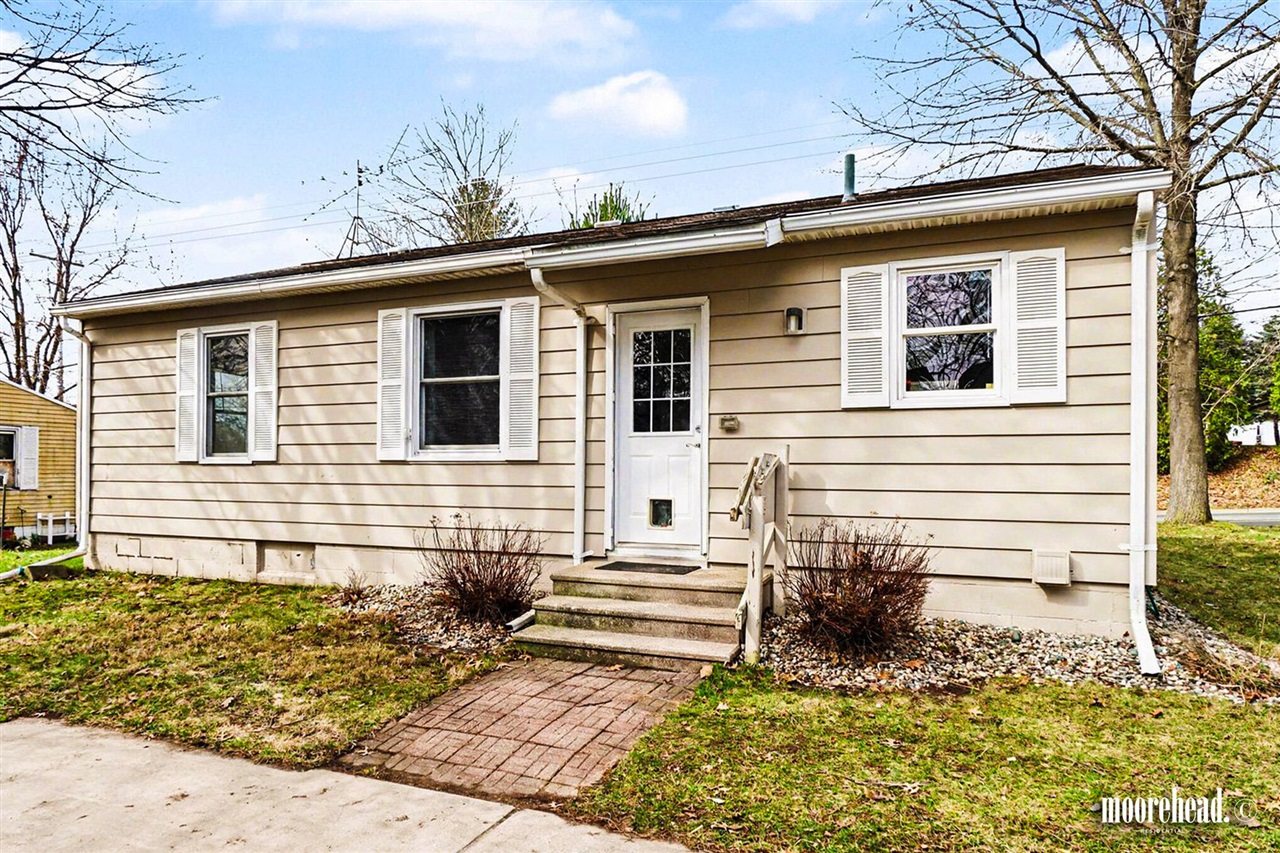 Megan Webster Featured Listings