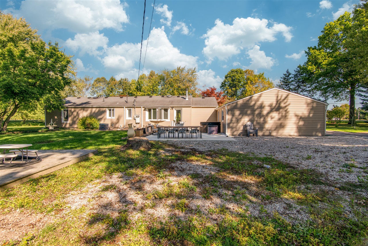 6810 N Territorial Road, Plymouth, MI, 48170-5097