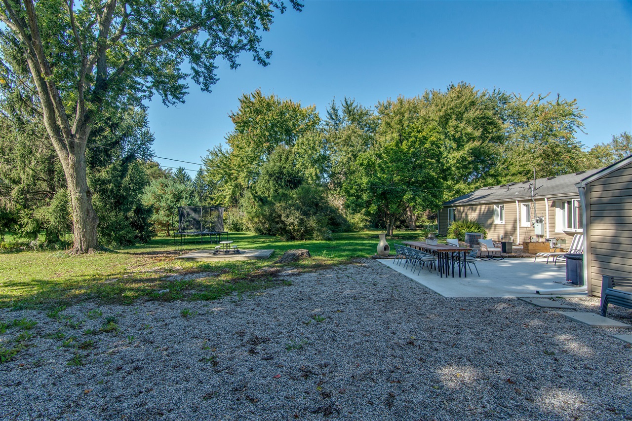 6810 N Territorial Road, Plymouth, MI, 48170-5097