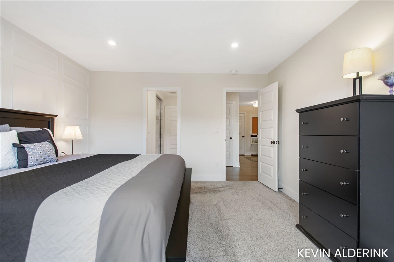 13783 Harrington Landing, Holland, MI, 49424-7485