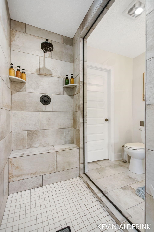 13783 Harrington Landing, Holland, MI, 49424-7485