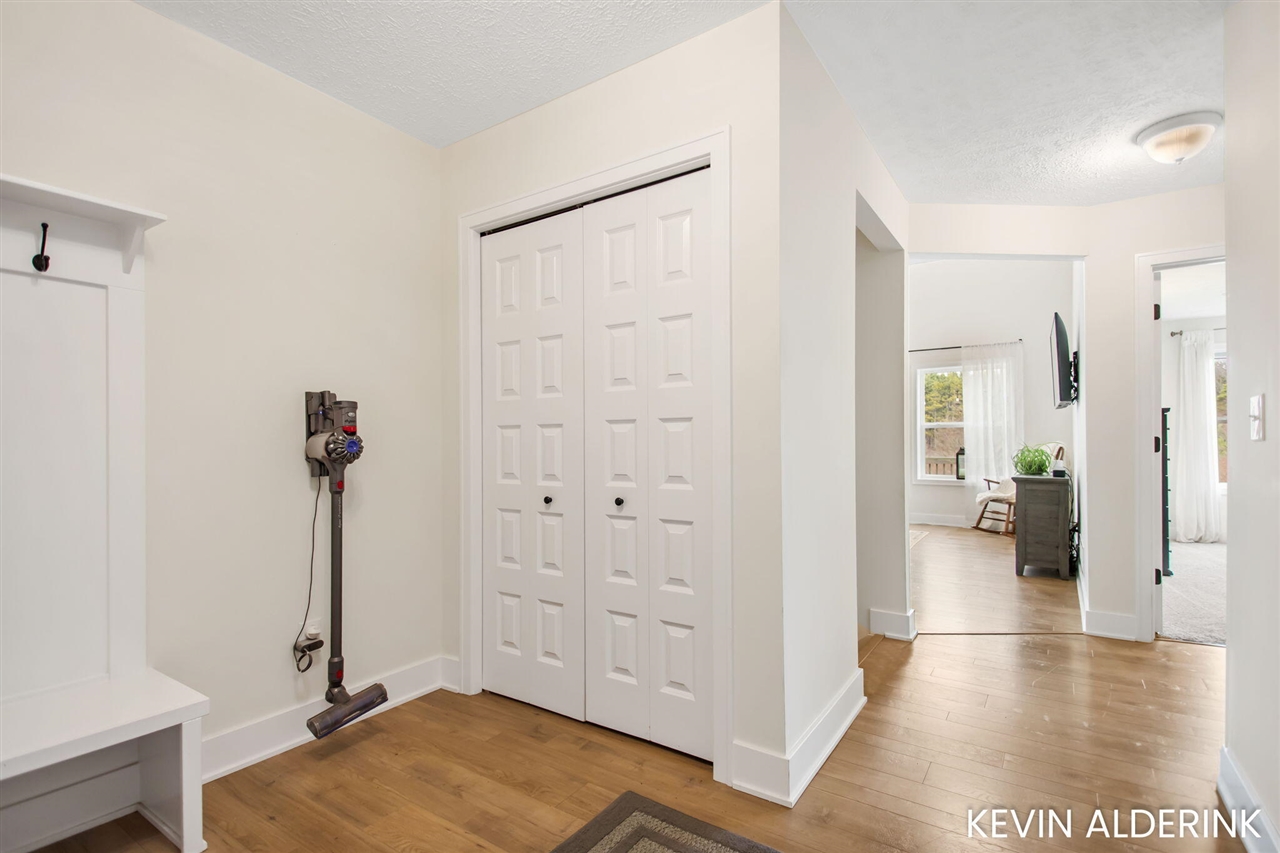 13783 Harrington Landing, Holland, MI, 49424-7485