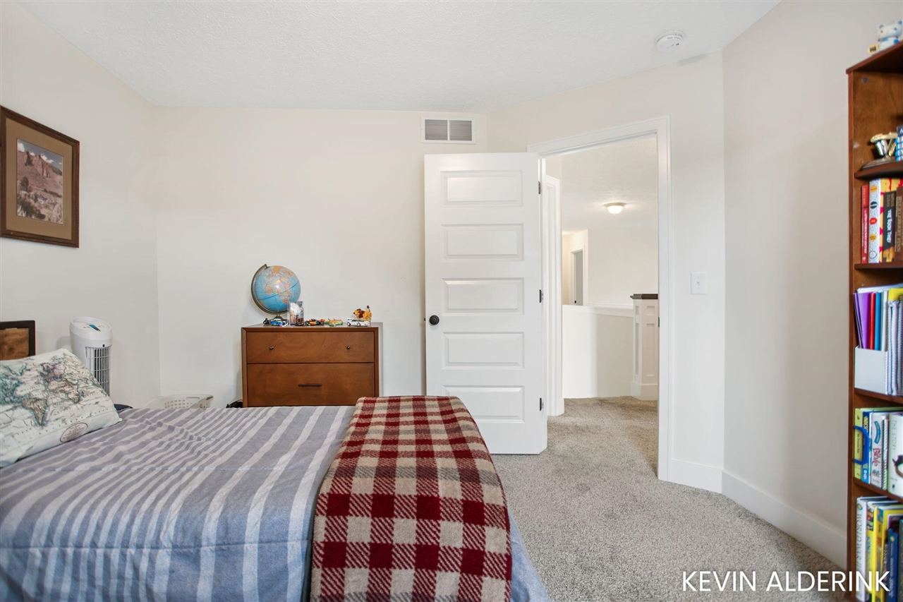 13783 Harrington Landing, Holland, MI, 49424-7485