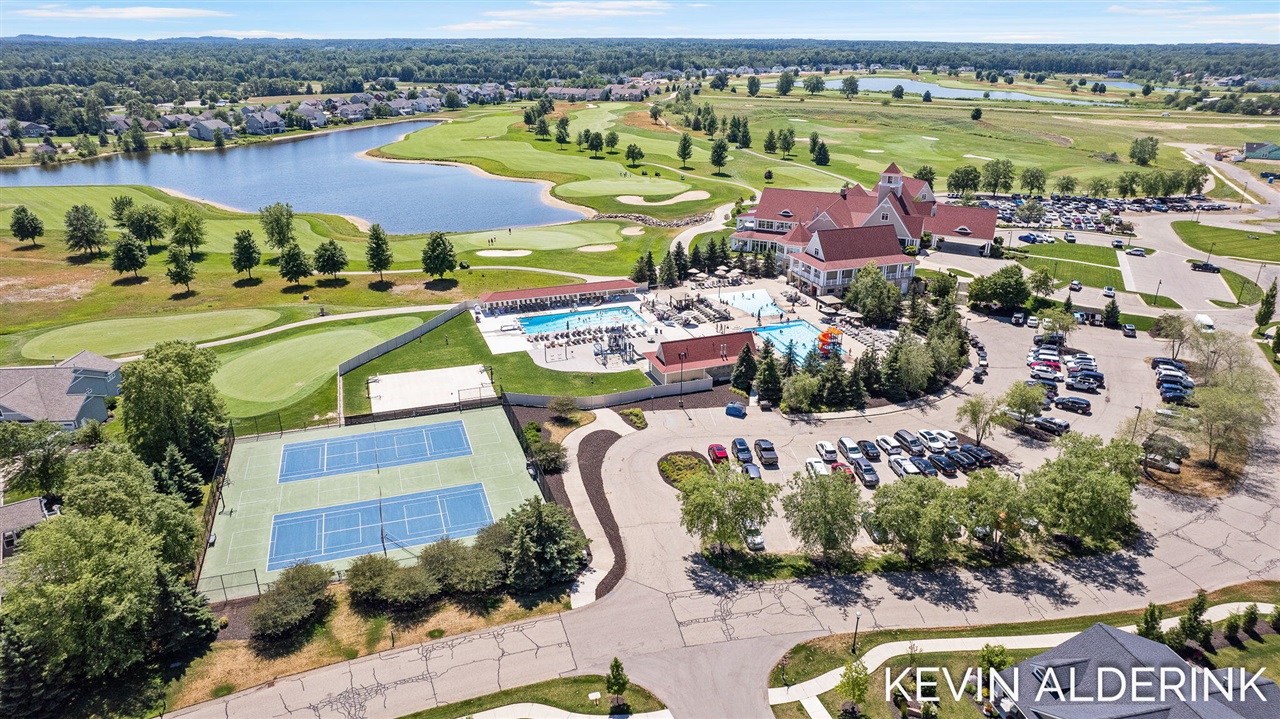 13783 Harrington Landing, Holland, MI, 49424-7485