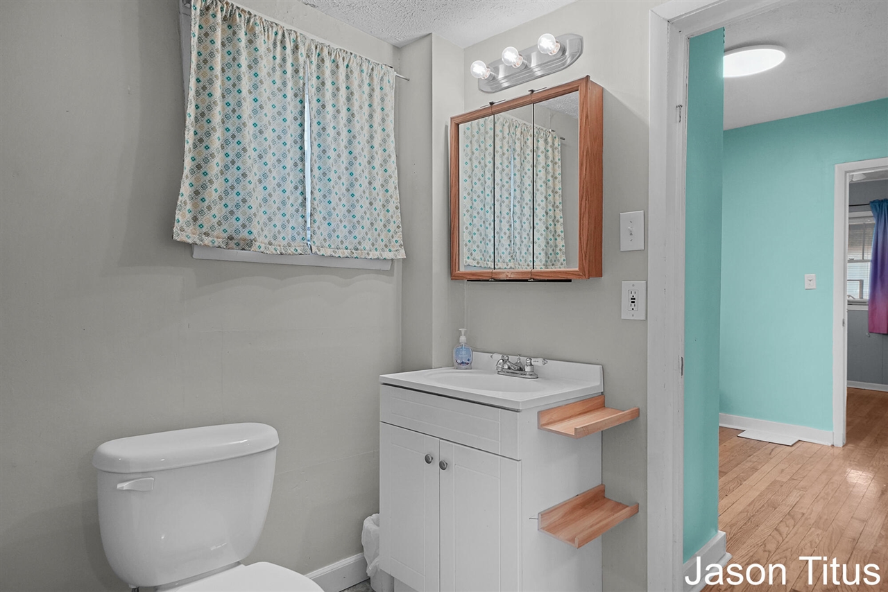 2507 Day Avenue, Walker, MI, 49544