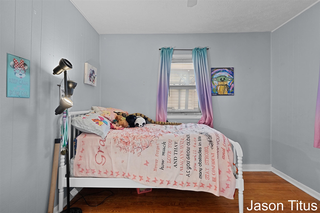 2507 Day Avenue, Walker, MI, 49544