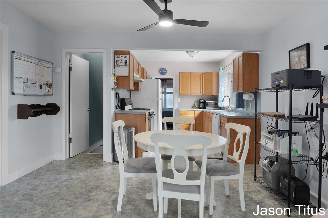 2507 Day Avenue, Walker, MI, 49544