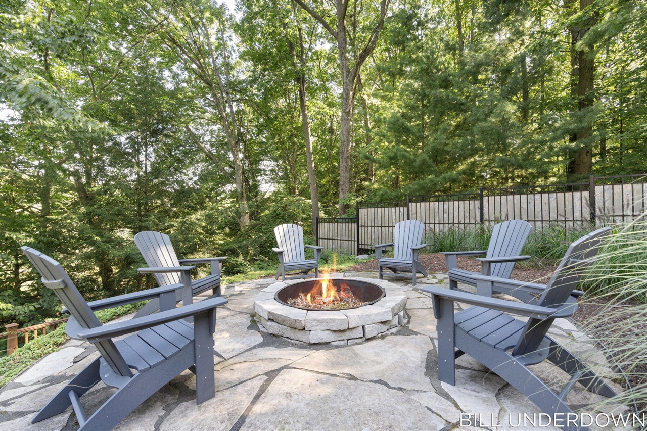 3293 Timberidge Trail, Saugatuck, MI, 49453