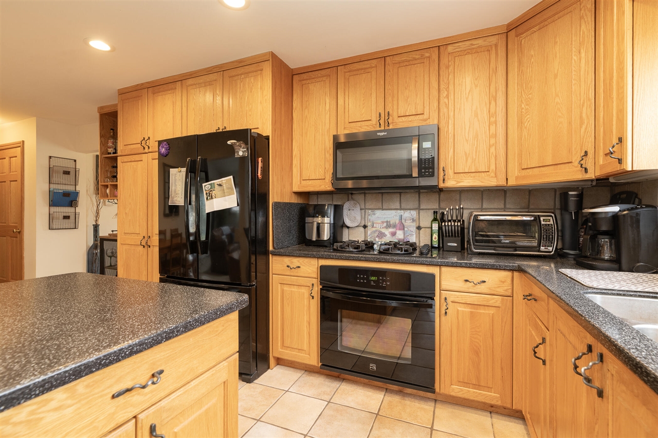 8765 Buckskin Drive, Commerce Twp, MI, 48382-3403