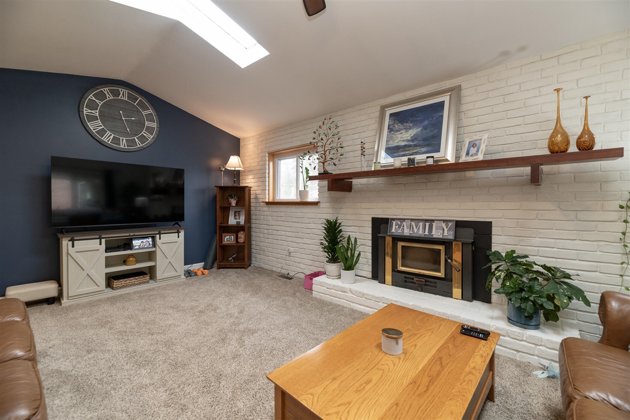 8765 Buckskin Drive, Commerce Twp, MI, 48382-3403