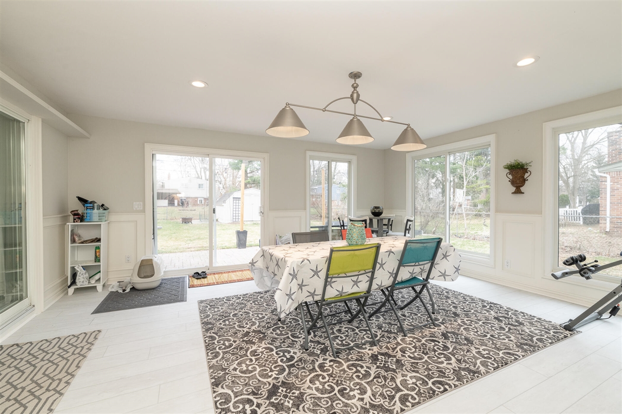 8765 Buckskin Drive, Commerce Twp, MI, 48382-3403