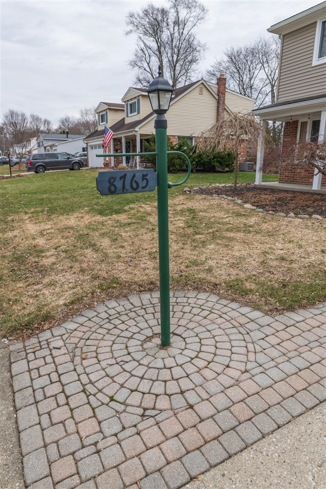 8765 Buckskin Drive, Commerce Twp, MI, 48382-3403