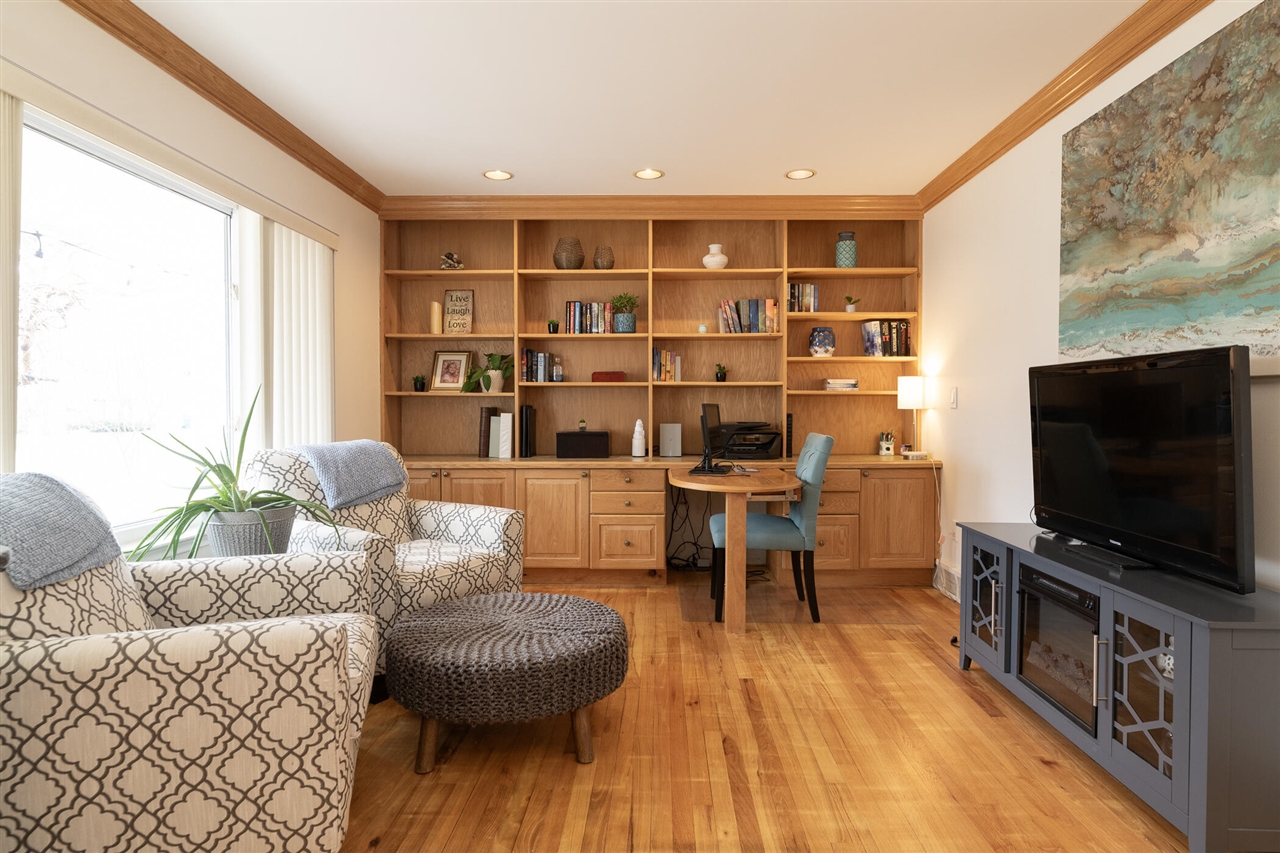 8765 Buckskin Drive, Commerce Twp, MI, 48382-3403