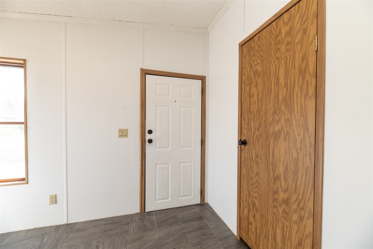 13064 Riverside Drive, Constantine, MI, 49042-9709