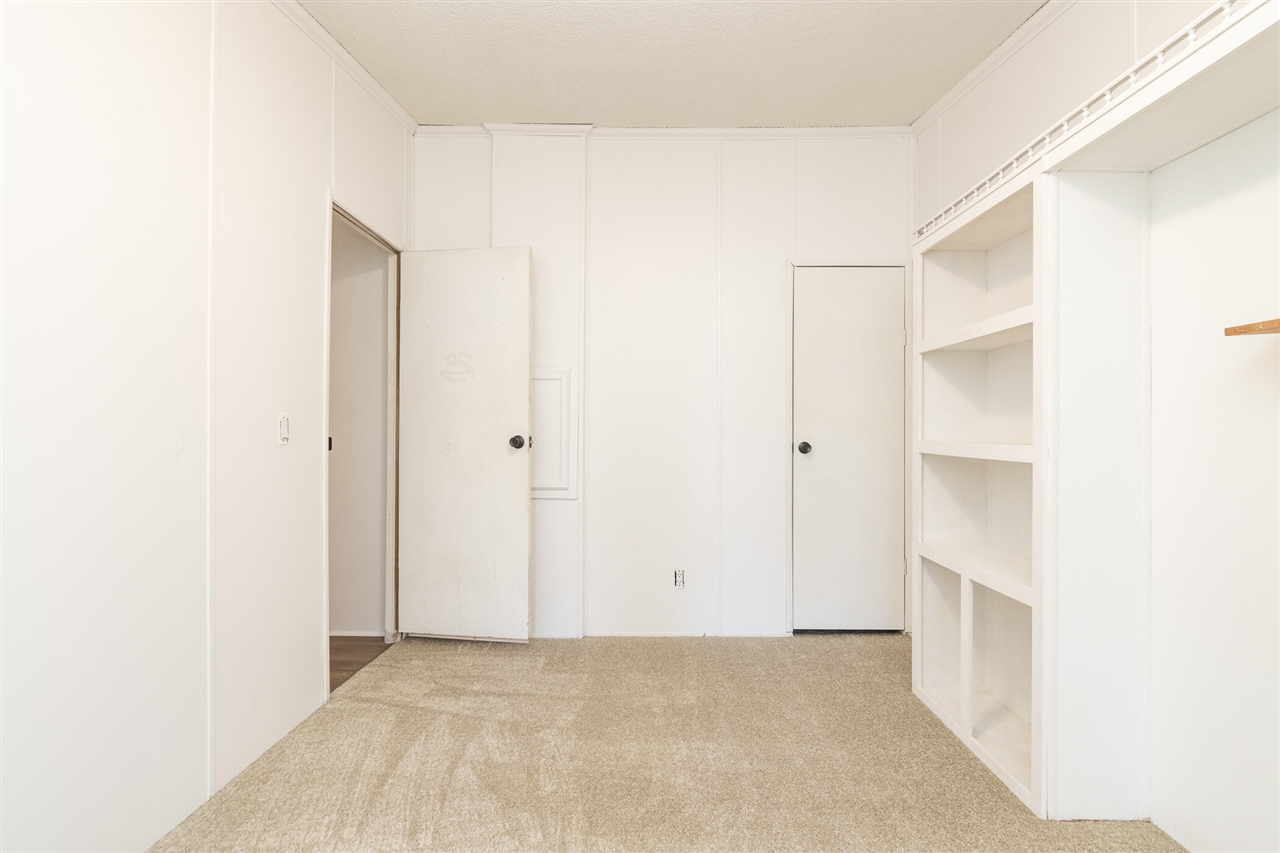 13064 Riverside Drive, Constantine, MI, 49042-9709