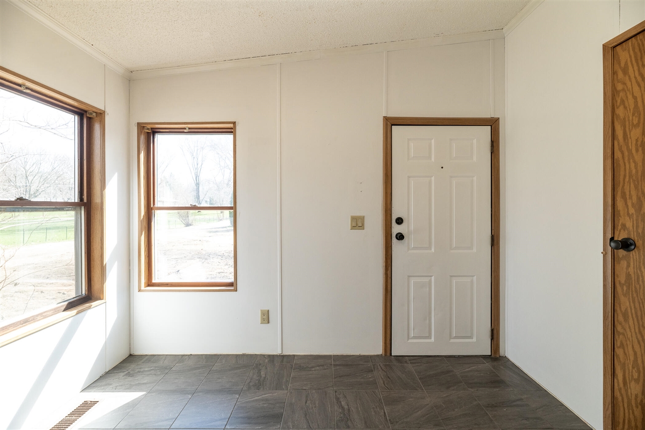 13064 Riverside Drive, Constantine, MI, 49042-9709