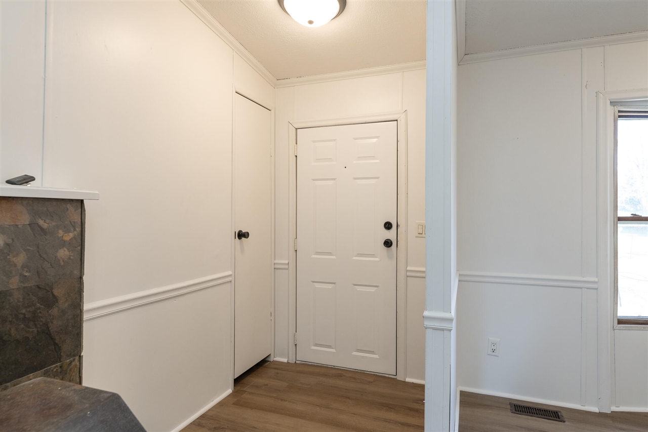 13064 Riverside Drive, Constantine, MI, 49042-9709