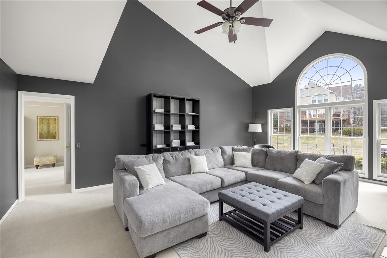 4949 Lexington Court, Rochester, MI, 48306-1465