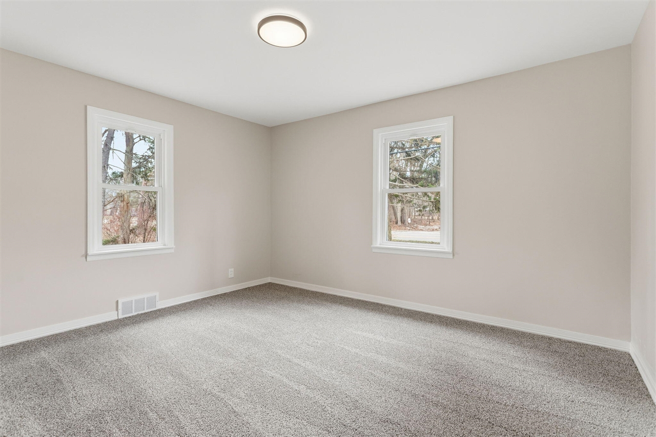 15769 Mercury Drive, Grand Haven, MI, 49417